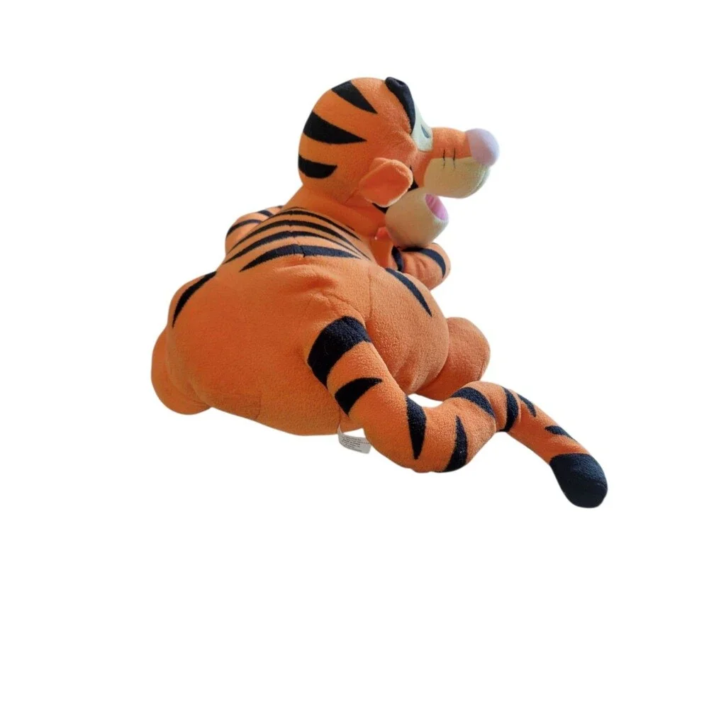 Vintage Disney Fisher-Price 29” LOUNGING TIGGER Plush Large 2001 Mattel